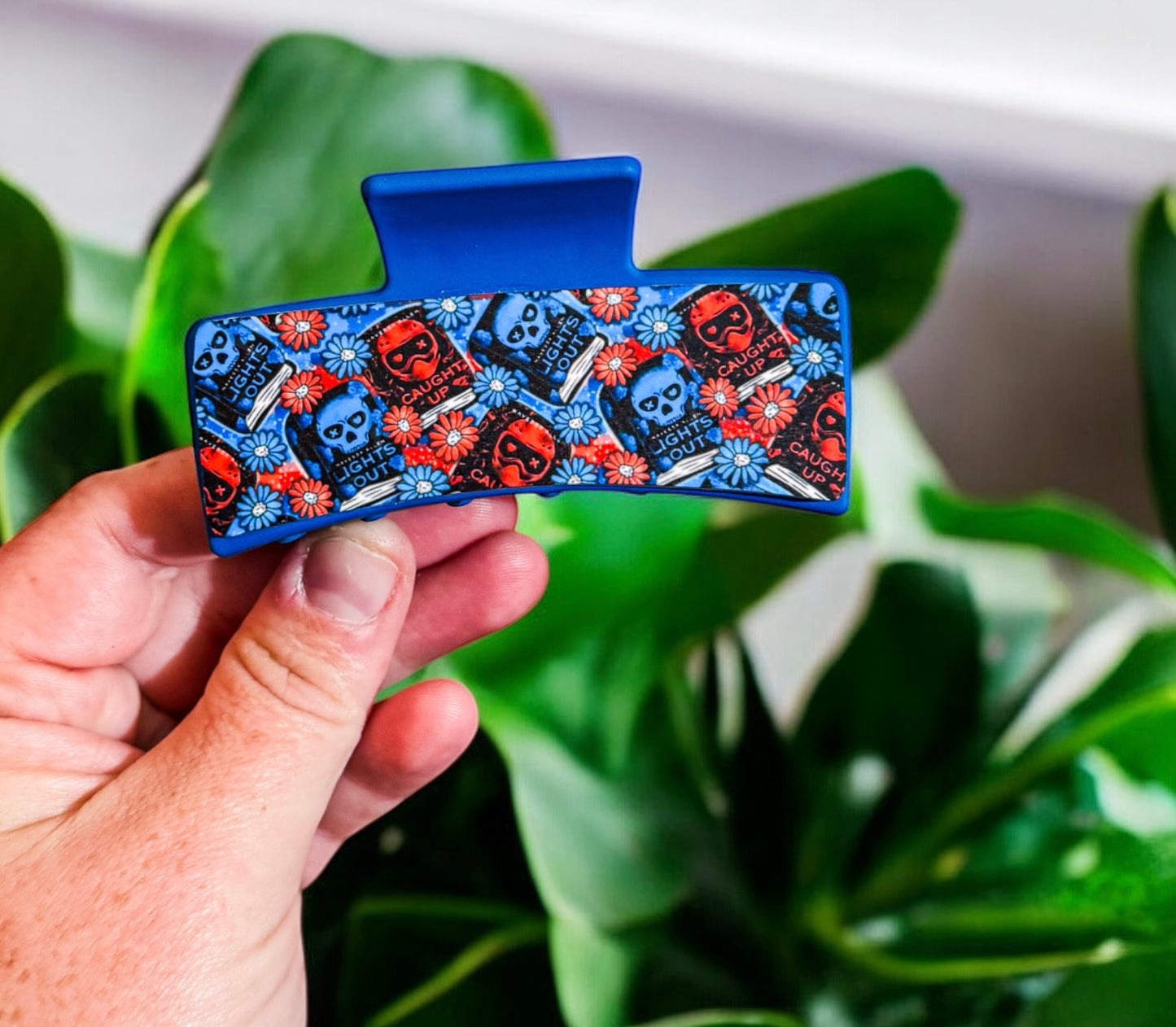 3” Masked Books Claw Clip