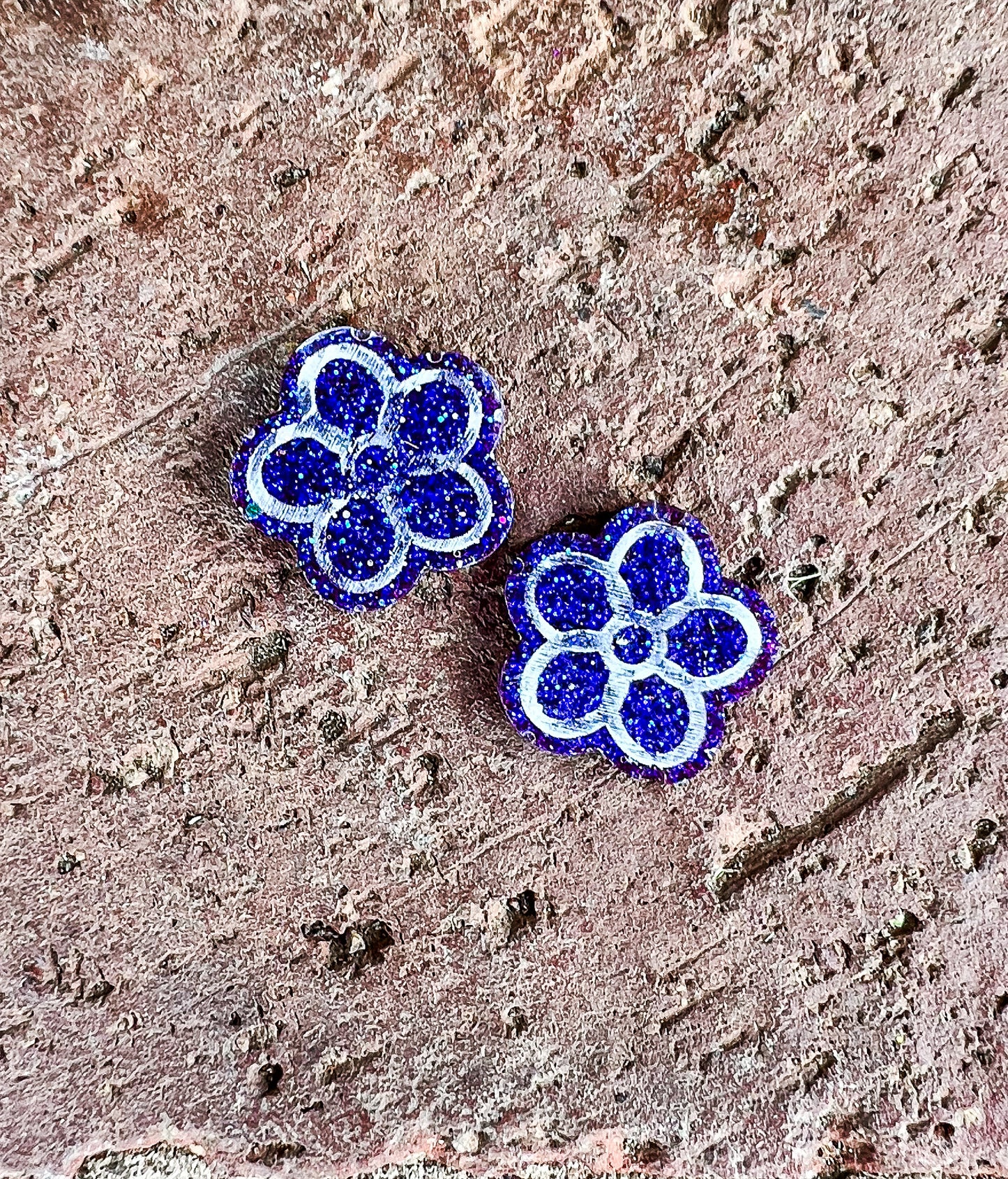Groovy Daisy Studs
