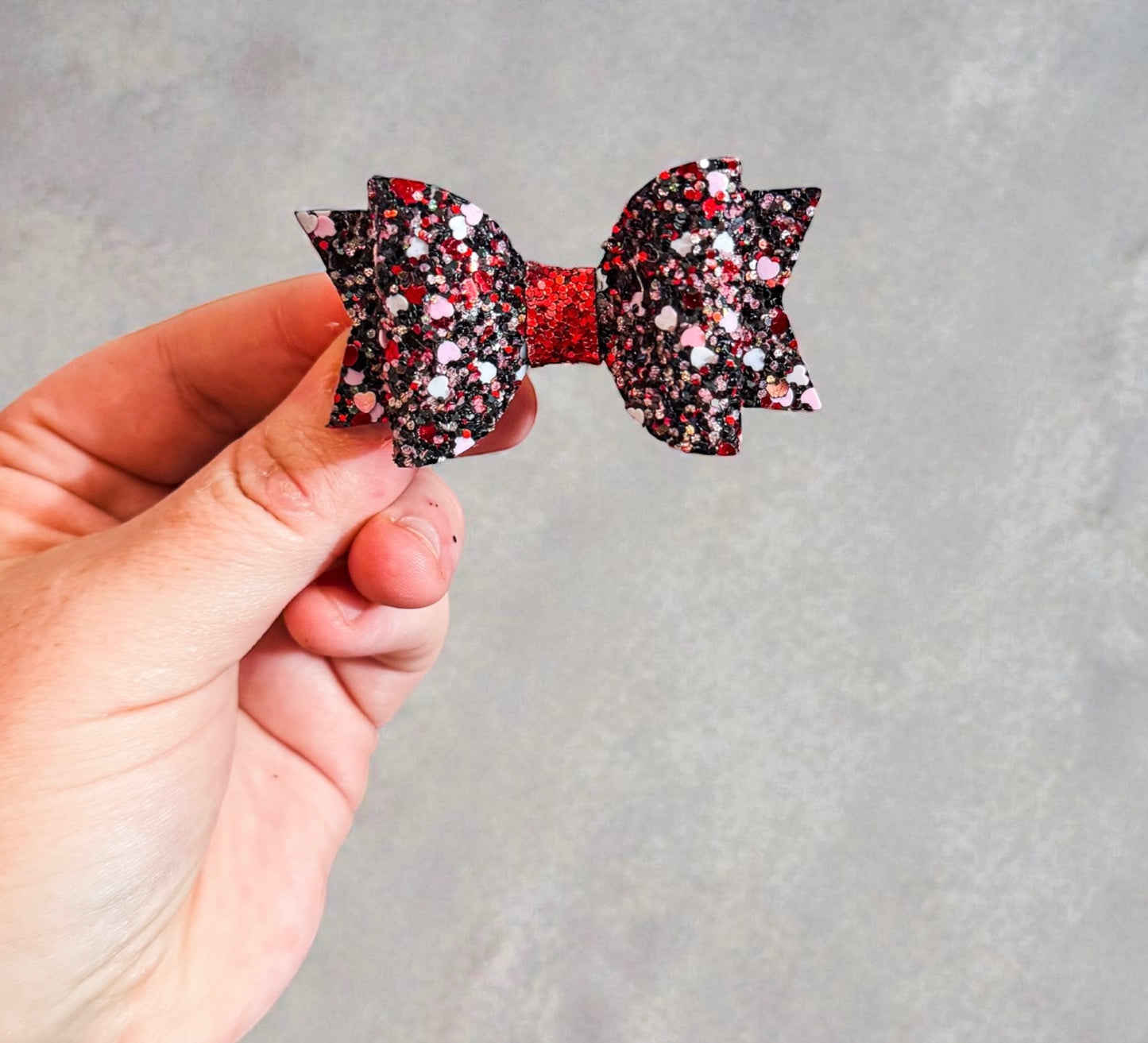 Anti Love Bow 3”
