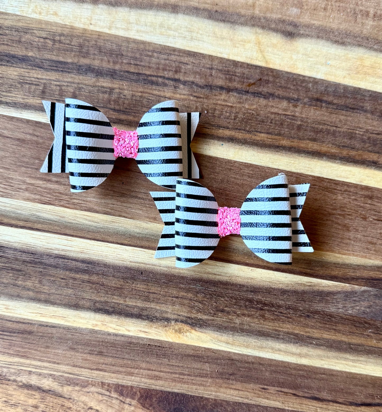 3” Striped Bow