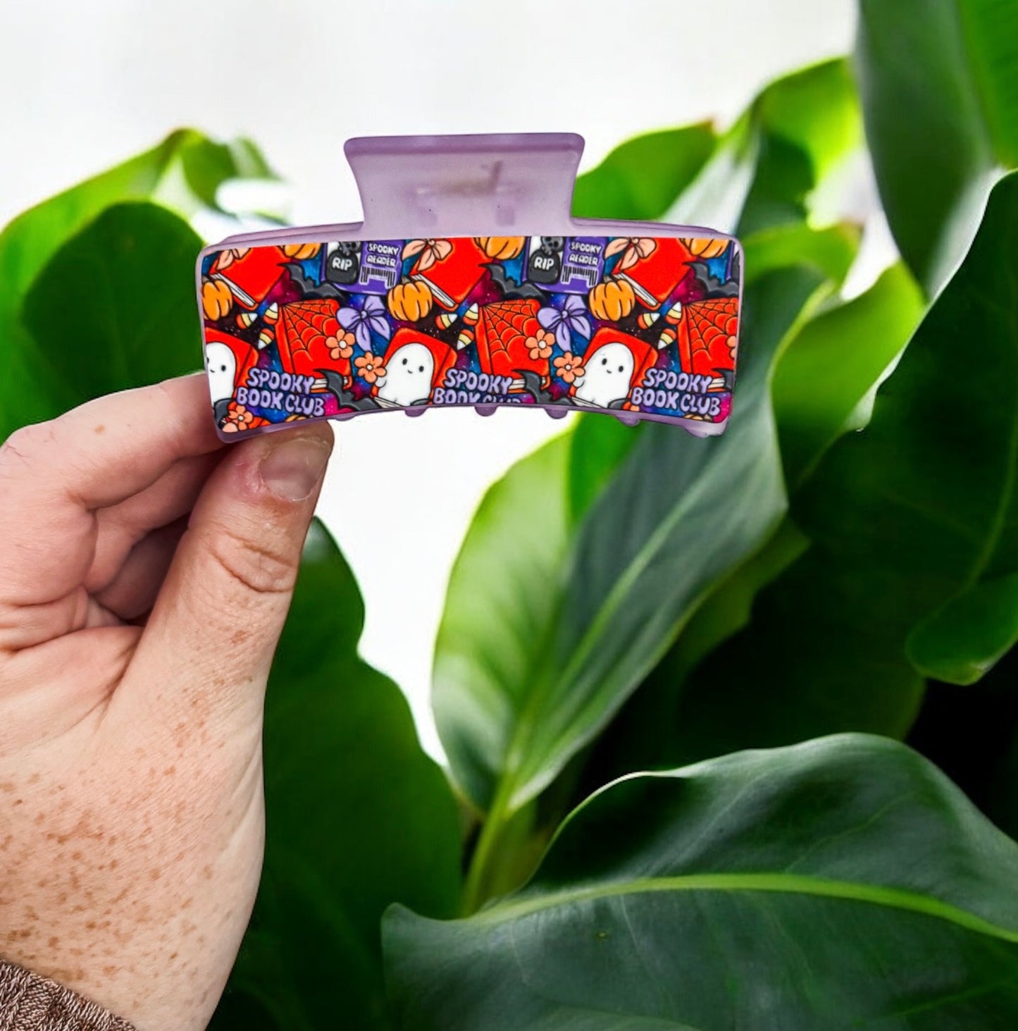 3” Spooky Book Club Claw Clip