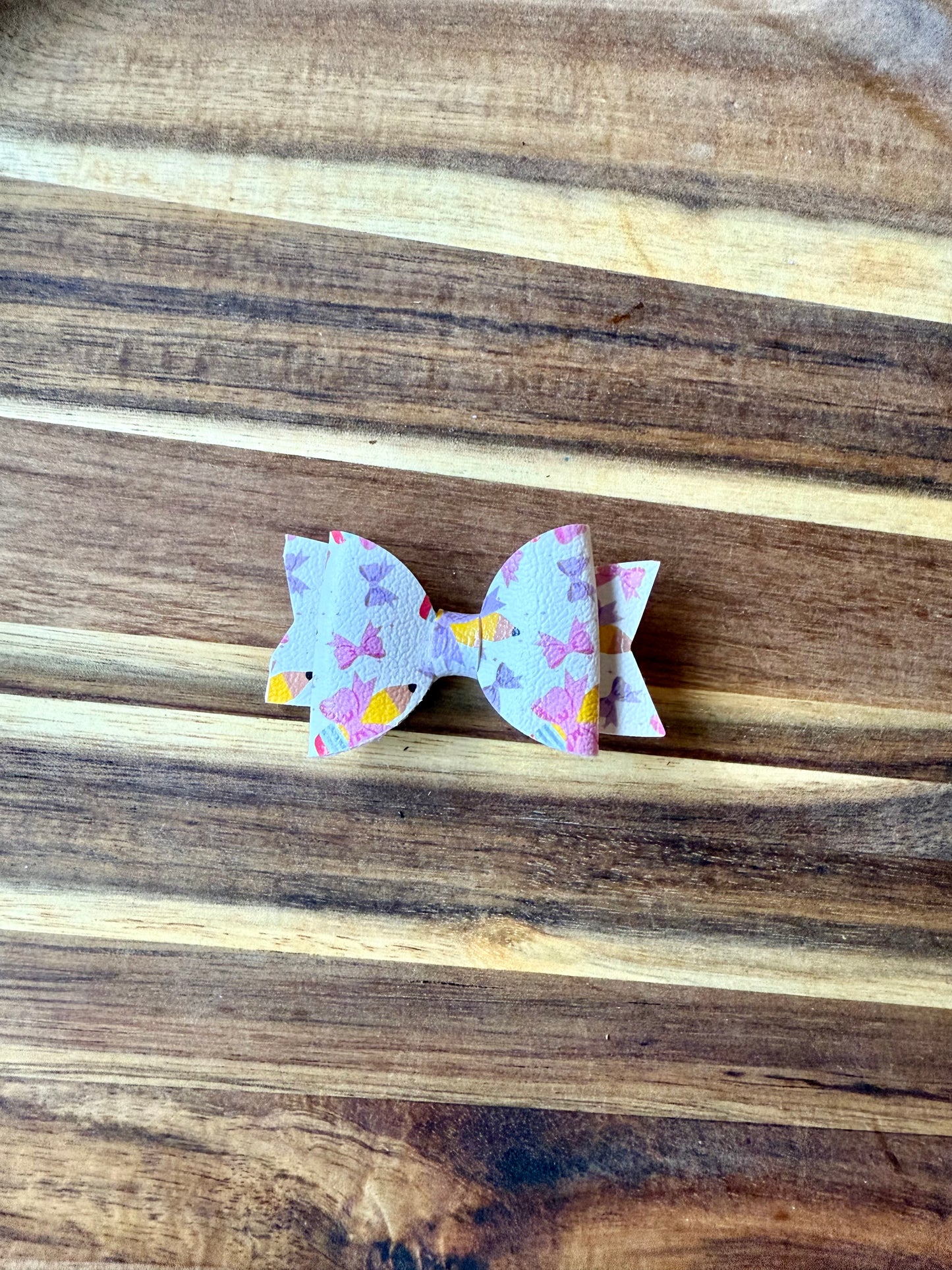 3” Pencil Bow